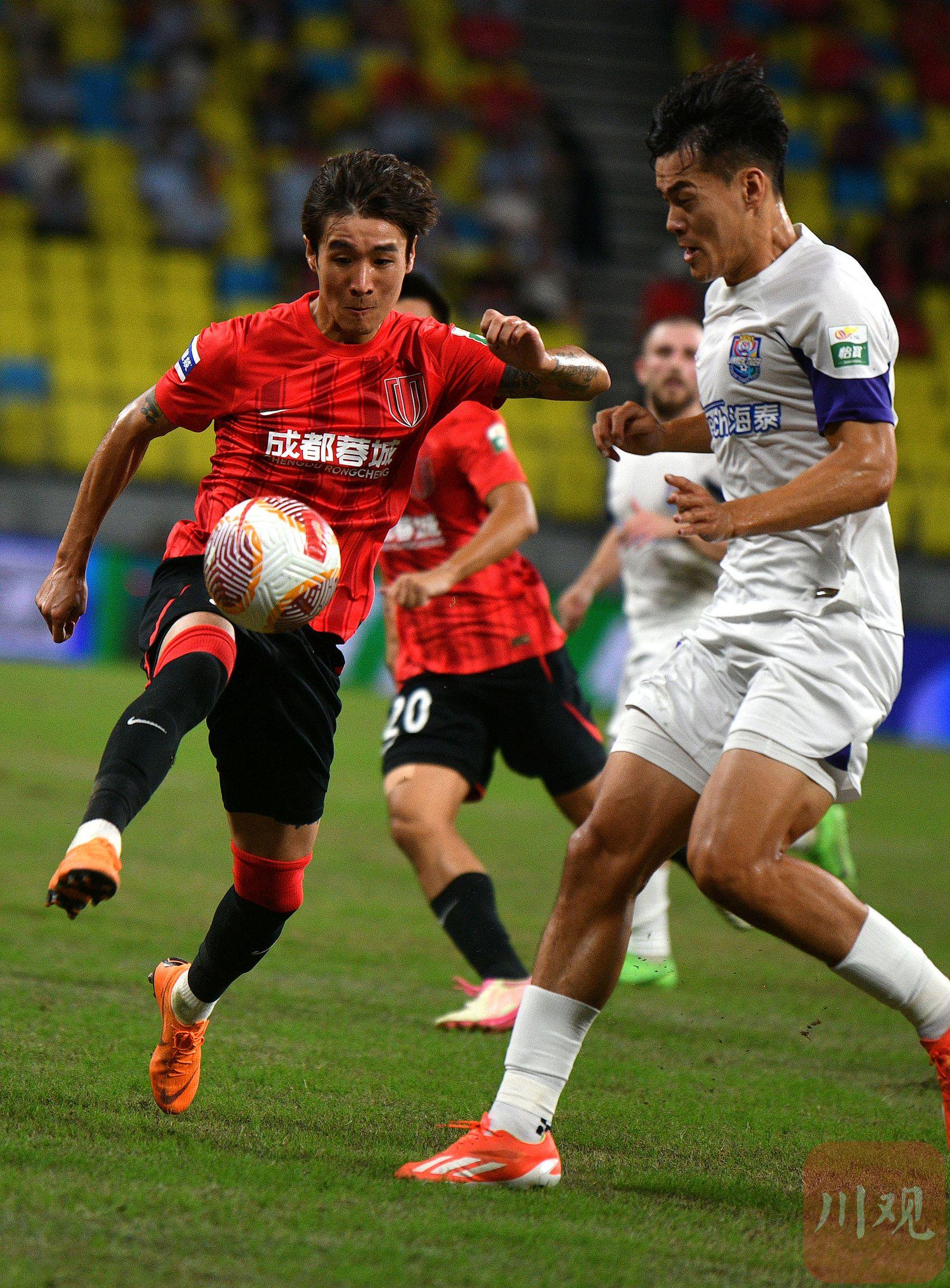 成都蓉城冲刺阶段豪取连胜，志在中超名次提升，质疑声仍在，细节决定成败(成都蓉城亚洲之巅歌曲)